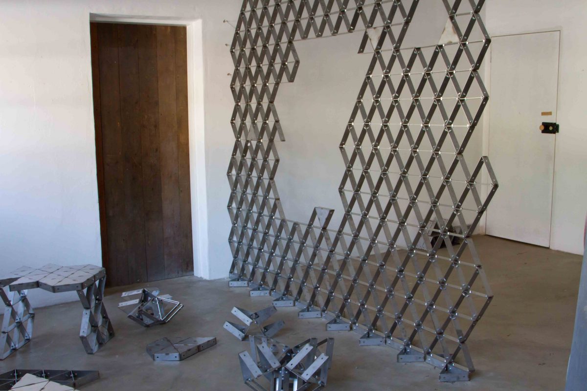 Amber-Jade Geldenhuys. DIY wall art installation